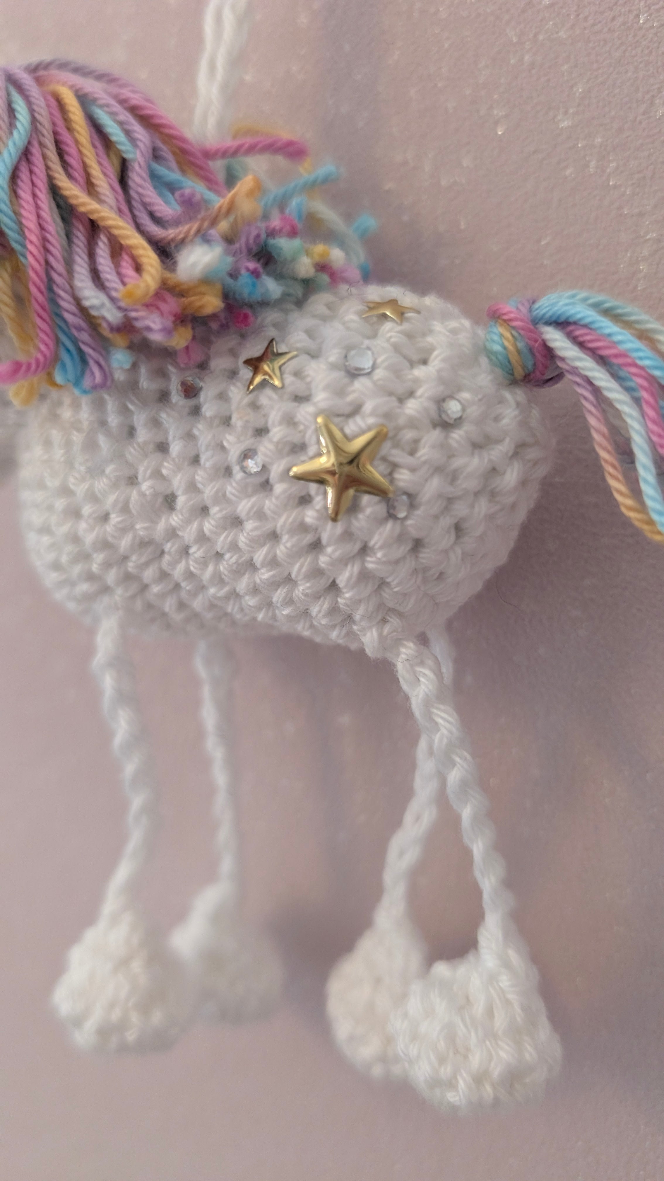 Einhorn Anhänger gehäkelt